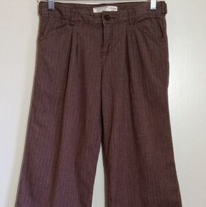 Old Navy brown pleated cropped trousers girls size 14 GUC